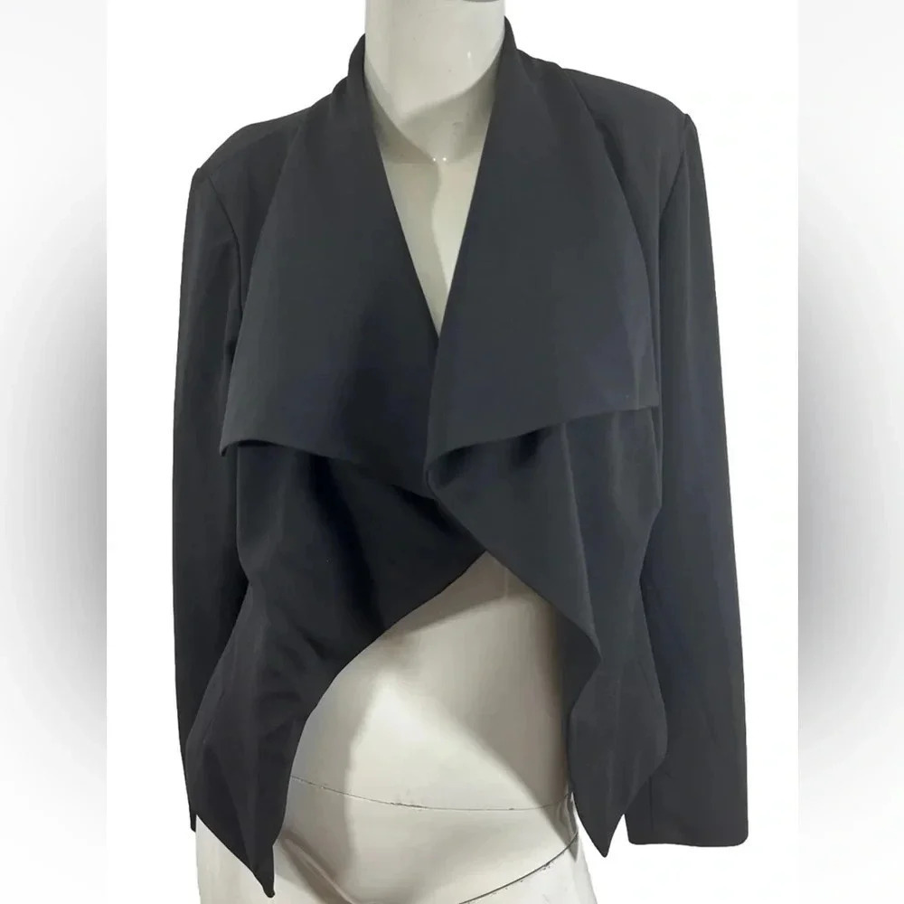 NWT Bisou Bisou Womens Black Blazer Open Ruffle Front Lapel Sz Small